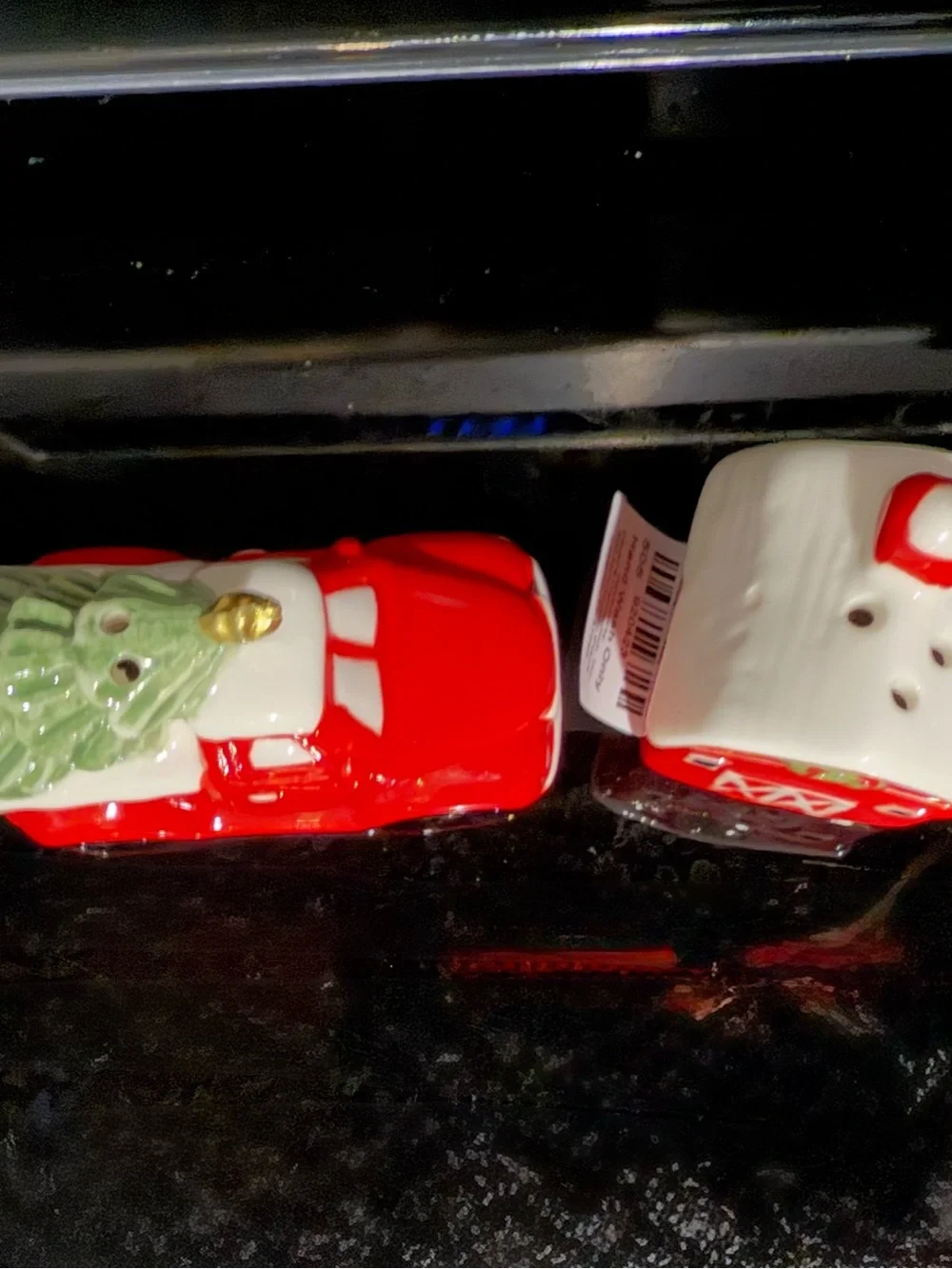 Christmas Red Truck Salt & Barn Pepper Mini Shaker Set Farmhouse Holiday Decor